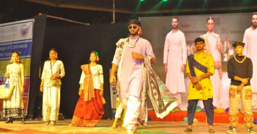 IDT promotes awareness on burning social issues through public carnival’s fashion parade in Surat